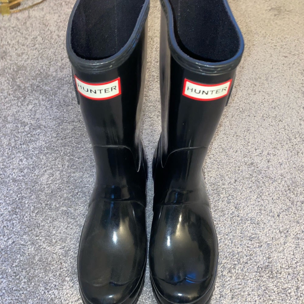 US 9 Hunter boots